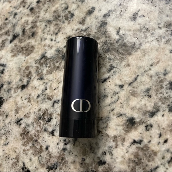 Dior Lipstick in Deep Burgundy - Picture 4 of 5